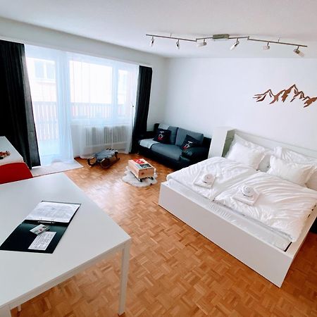 Studio Wolli - Stylish & Central - Steps To Matterhorn Gondola 采尔马特 外观 照片